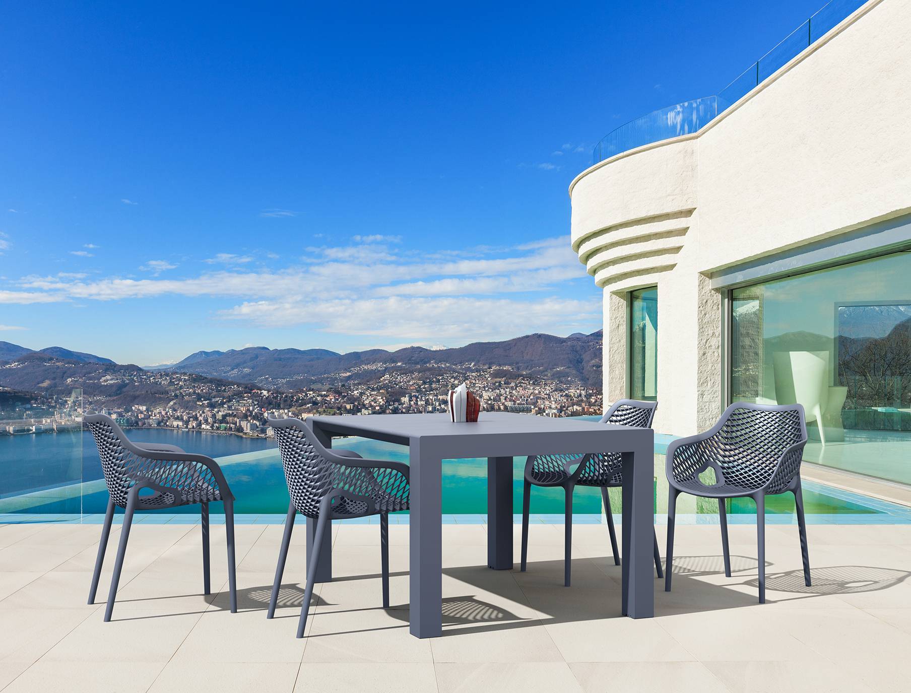 Vegas Table